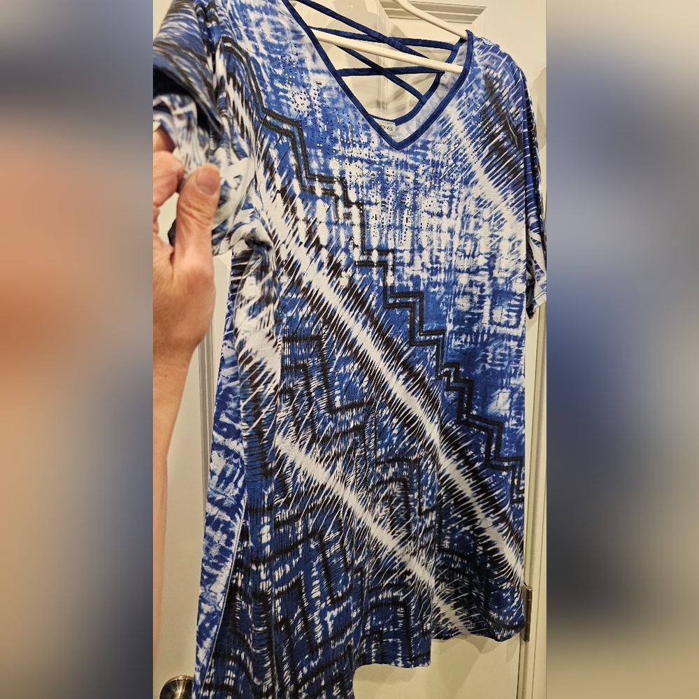67 - Catherines Plus Size 1x Blouse With Crystals - image 3